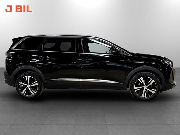 Peugeot 5008 13 of 15
