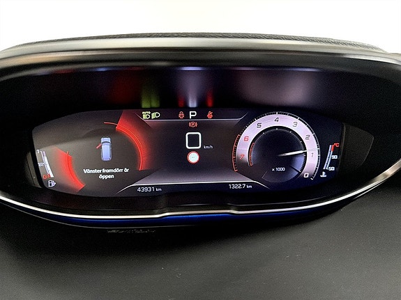 Peugeot 5008 8 of 15