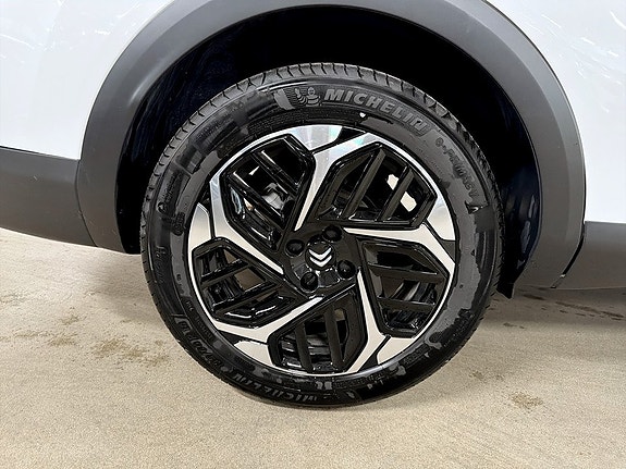 Citroen C4 X 16 of 19