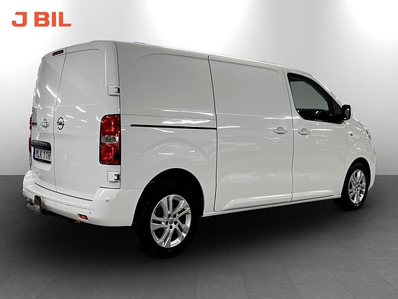 Opel Vivaro 13 of 14