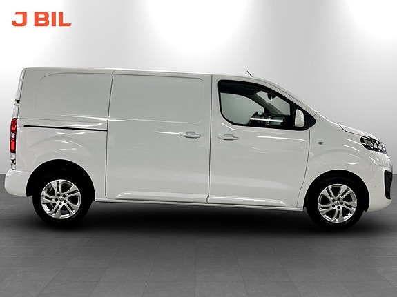 Opel Vivaro 12 of 14