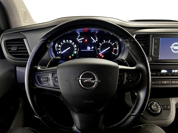 Opel Vivaro 4 of 14
