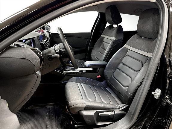 Citroen C4 X 4 of 5