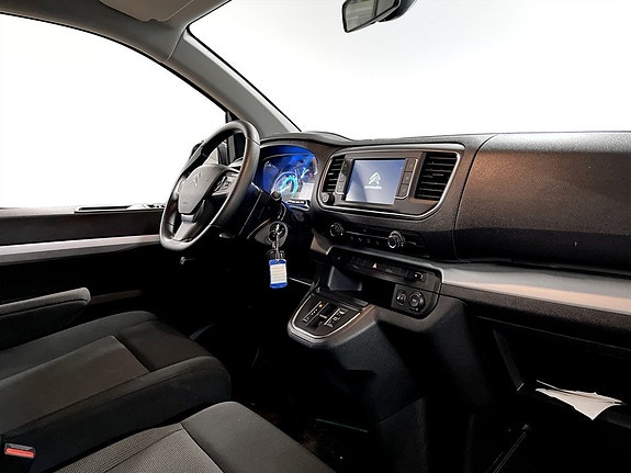 Citroen E-SpaceTourer 10 of 18