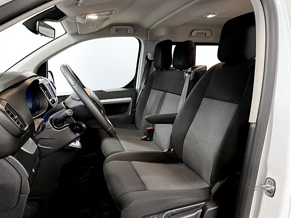 Citroen E-SpaceTourer 7 of 18