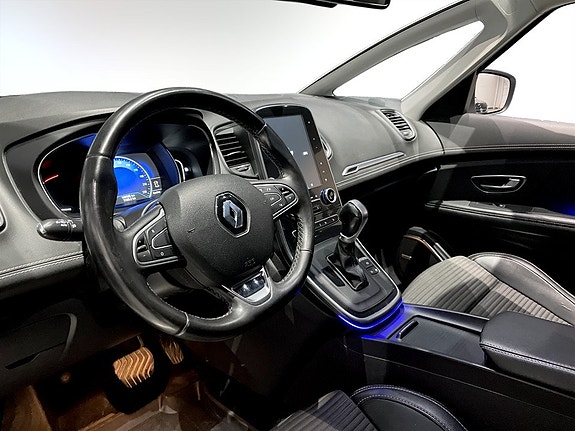 Renault Grand Scenic IV 5 of 5