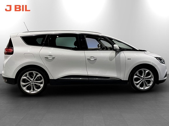 Renault Grand Scenic IV 3 of 5