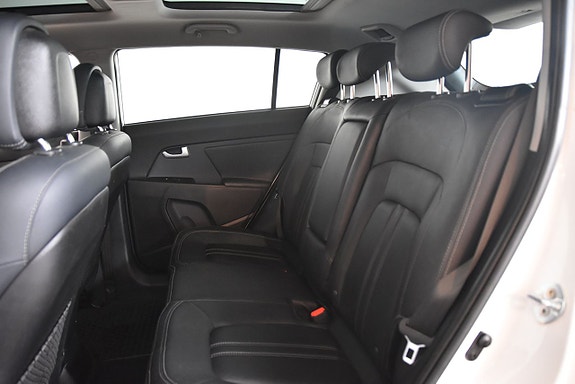 Kia Sportage 12 of 14
