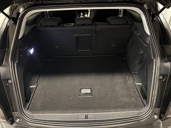 Peugeot 3008 4 of 5