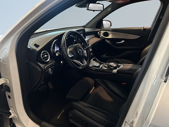 Mercedes-Benz GLC350 e 7 of 19
