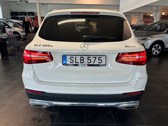 Mercedes-Benz GLC350 e 7 of 19