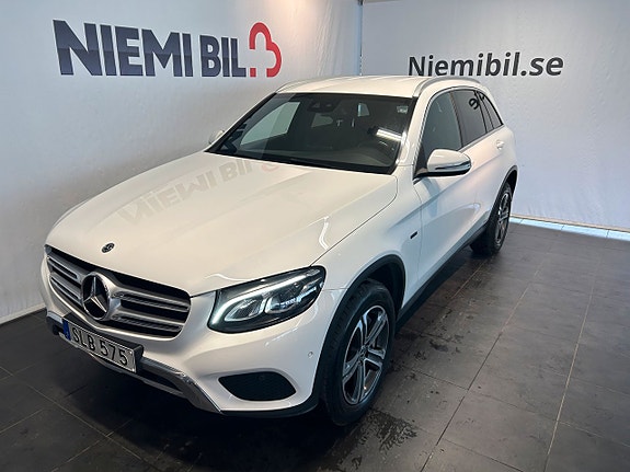 Mercedes-Benz GLC350 e 4 of 19