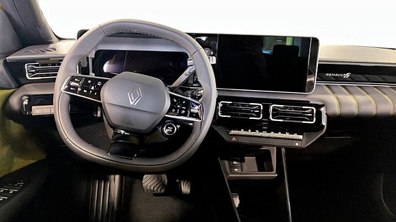 Renault 5 7 of 12