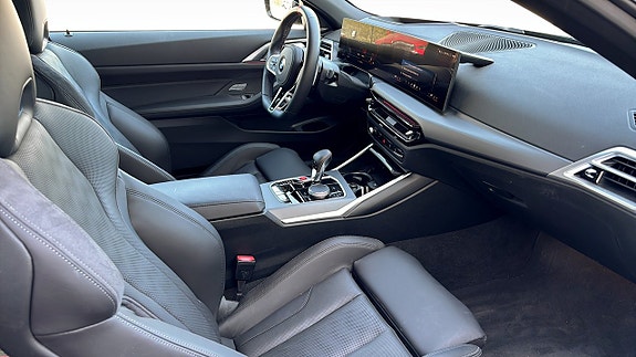 BMW M4 5 of 5