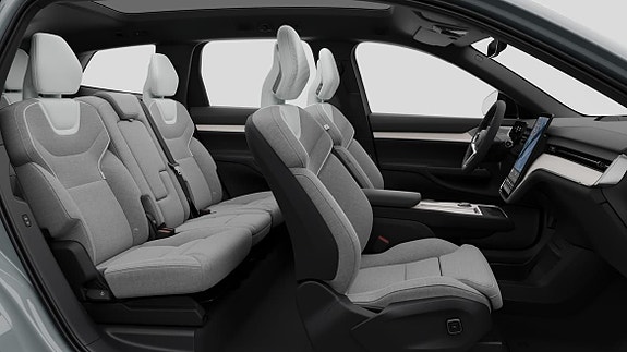 Volvo EX90 17 of 19