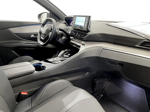 Peugeot 3008 11 of 15