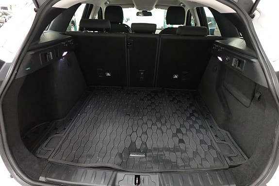 Jaguar F-PACE 16 of 17