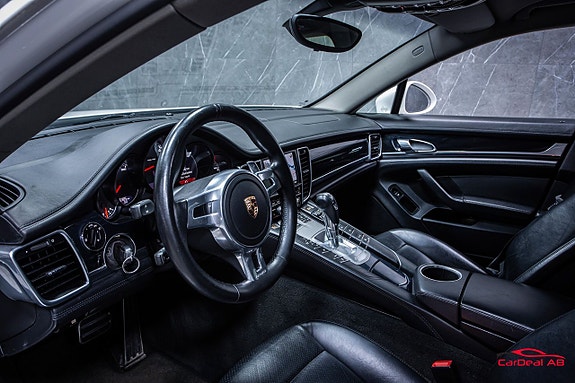 Porsche Panamera 11 of 27