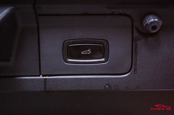 Porsche Panamera 20 of 27