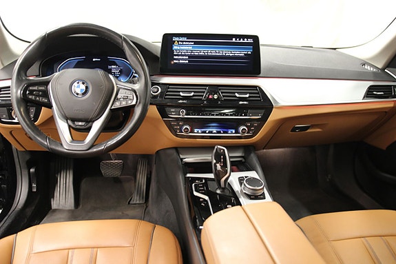 BMW 530e 6 of 12