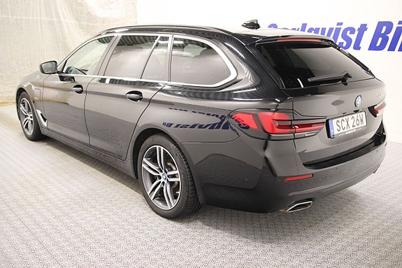 BMW 530e 5 of 12