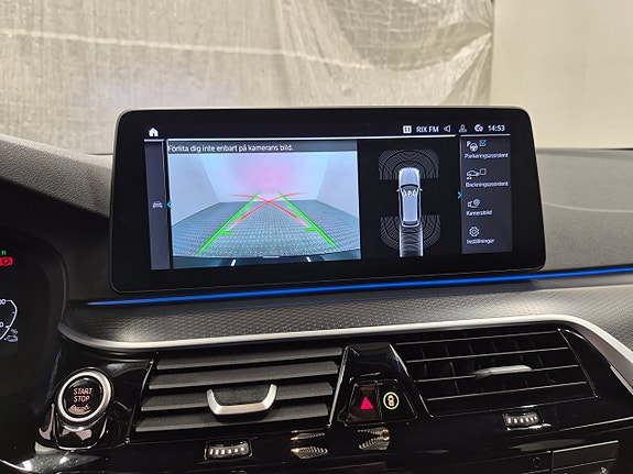 BMW 530e 8 of 12