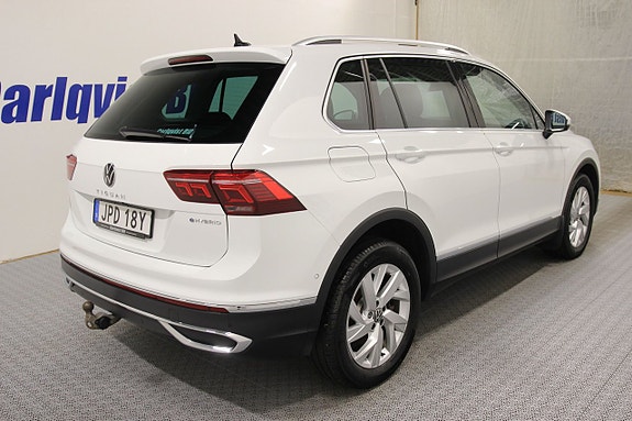 Volkswagen Tiguan 4 of 5