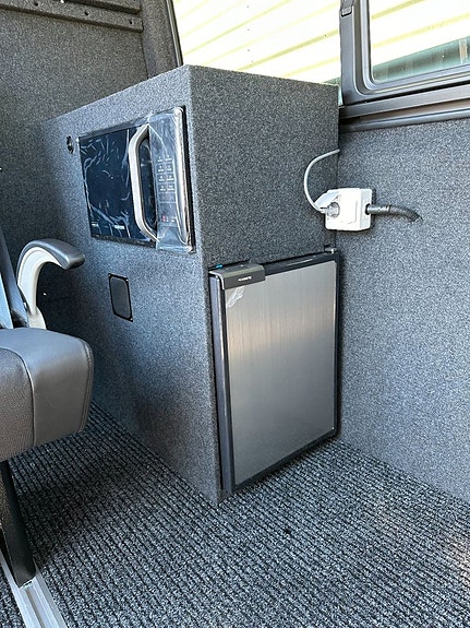 Mercedes-Benz Sprinter 319 9 of 29