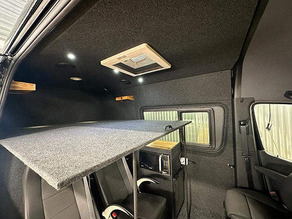 Mercedes-Benz Sprinter 319 4 of 29