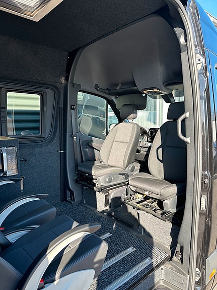 Mercedes-Benz Sprinter 319 8 of 29