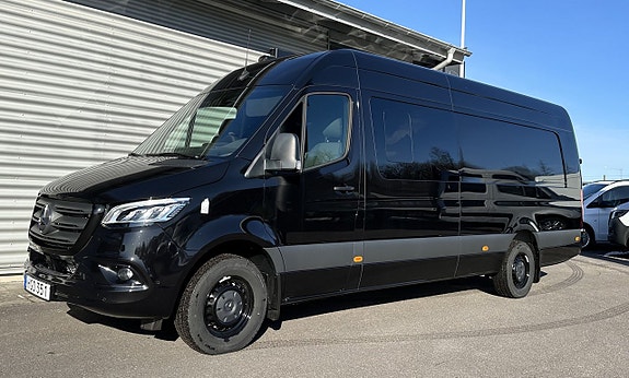Mercedes-Benz Sprinter 319 21 of 29