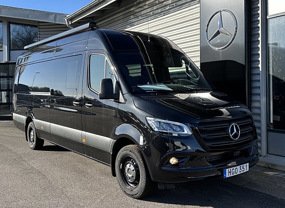 Mercedes-Benz Sprinter 319 17 of 29