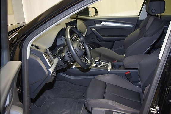 Audi Q5 4 of 5