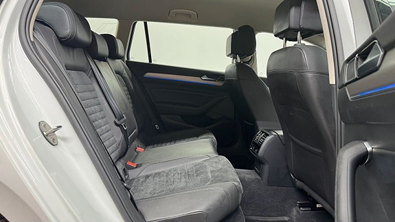 Volkswagen Passat 6 of 19