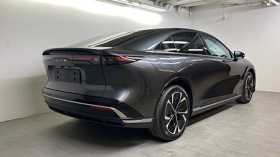 Mazda 6e 3 of 17