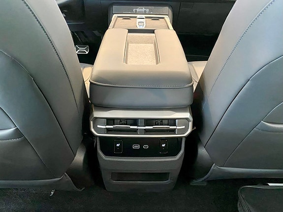 Maxus eTerron9 14 of 16
