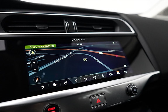Jaguar I-PACE 16 of 23