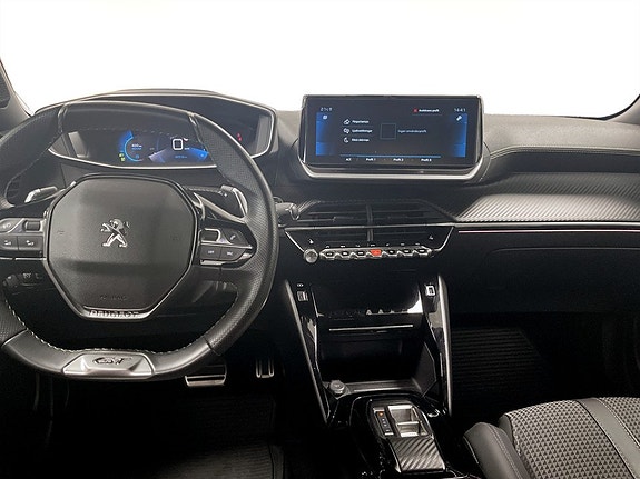 Peugeot 2008 7 of 16