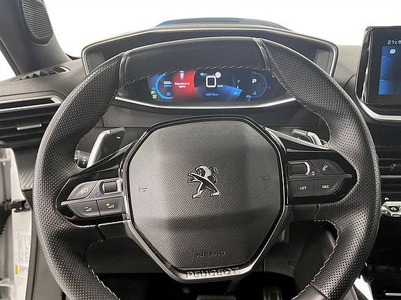 Peugeot 2008 8 of 16