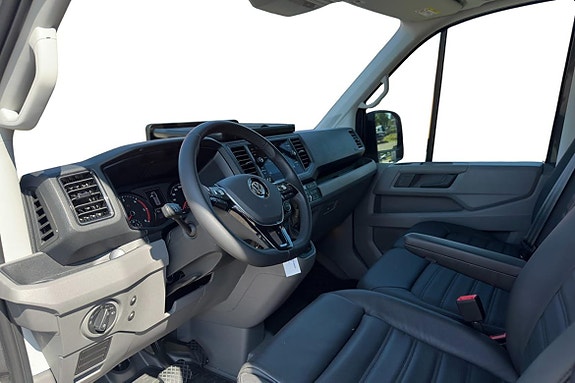 Volkswagen Crafter 5 of 9