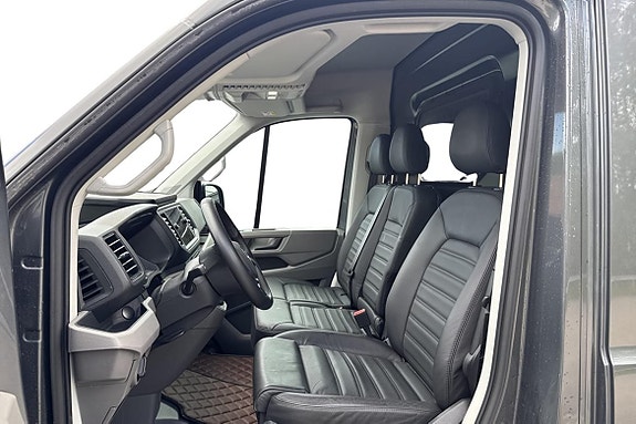 Volkswagen Crafter 7 of 9