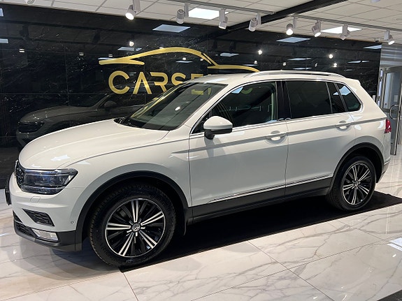 Volkswagen Tiguan 2 of 27