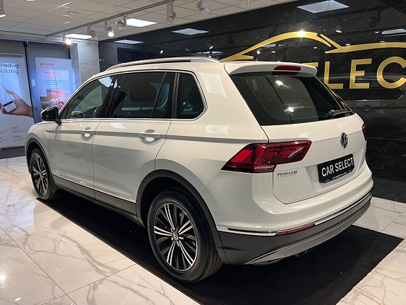 Volkswagen Tiguan 3 of 27