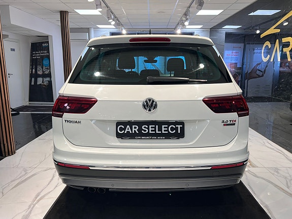 Volkswagen Tiguan 4 of 27