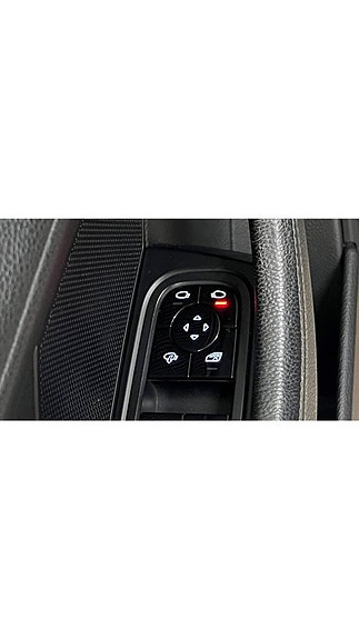 Porsche Panamera 4 22 of 25