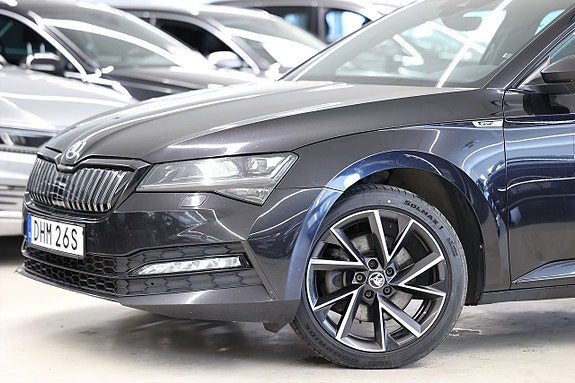 Skoda Superb 4 of 5
