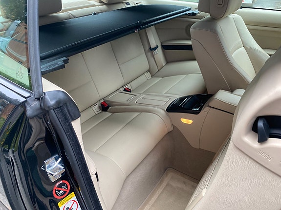 BMW 325i 16 of 24