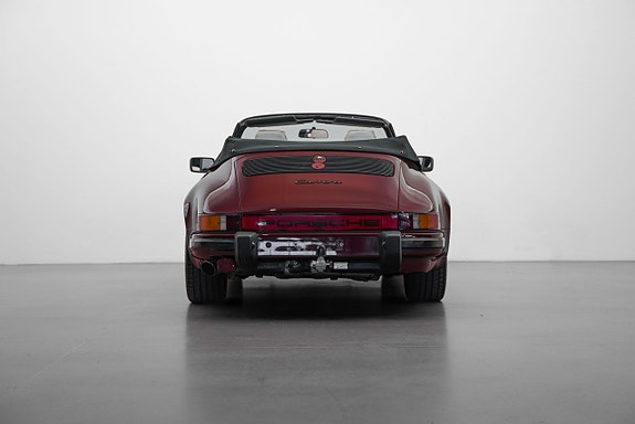 Porsche 911 Carrera 5 of 5