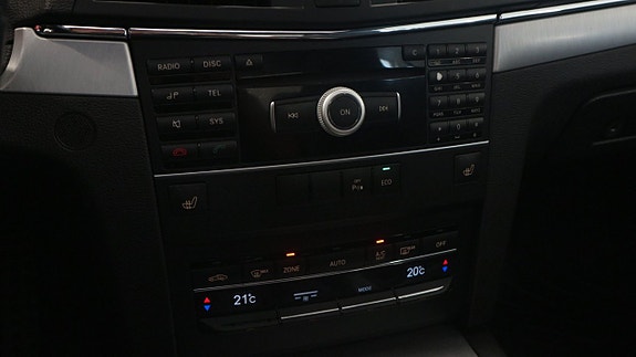 Mercedes-Benz E220 20 of 26