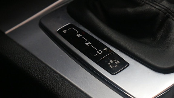 Mercedes-Benz E220 22 of 26